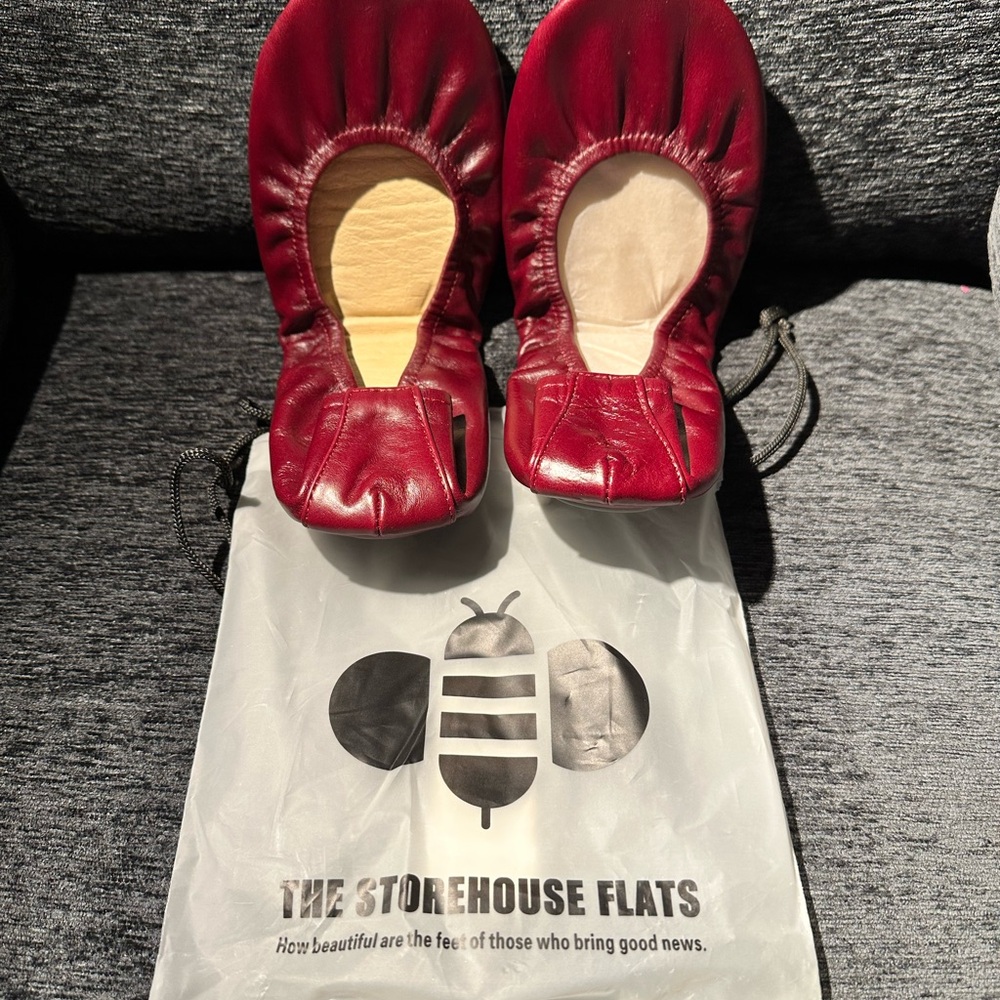 Women’s Storehouse Flats
